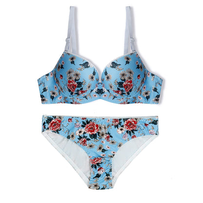 Sajiero Della Floral Padded Bra and Panty Set