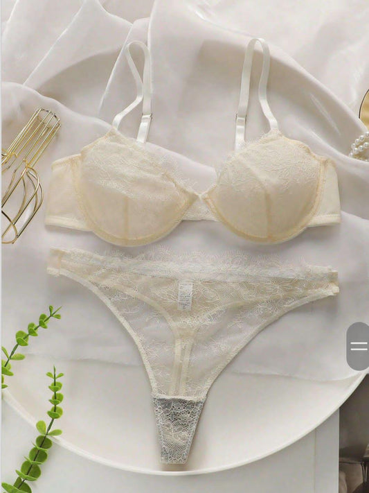 Sajiero Bra Set -  Ivory Charm