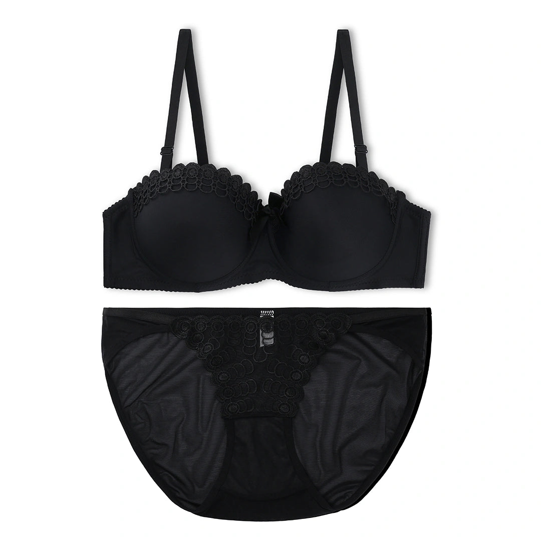 Sajiero Bra Set -  Noir Lace