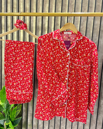 Sajiero French Red Flowers Linen Pajama Suit